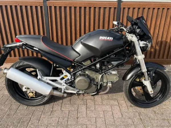 1998 Ducati Monster M600 - €1,595 (1/1)