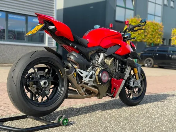 2020 Ducati Streetfighter V4 S Naked Arrow Carbon Ohlins 236 pk - €19,950 (1/1)