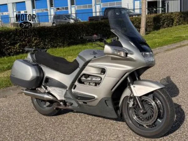 1992 Honda ST 1100 - €1,250 · Bidding (1/1)