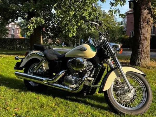 1999 Honda Shadow 750 - €3,449 · Bidding (1/1)