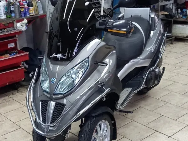 2012 Piaggio MP3 500 - € 4.250 (1/1)