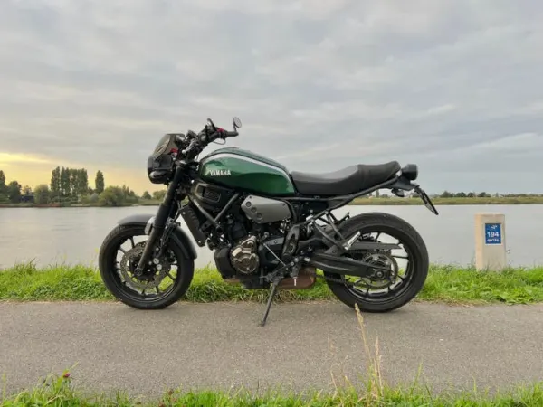 2016 Yamaha XSR 700 ABS (bj 2016) - € 6.150 (1/1)