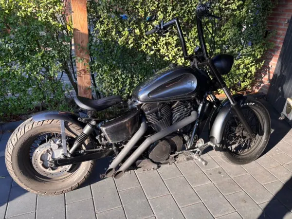 1997 Honda VT 1100 - € 3.600 (1/1)