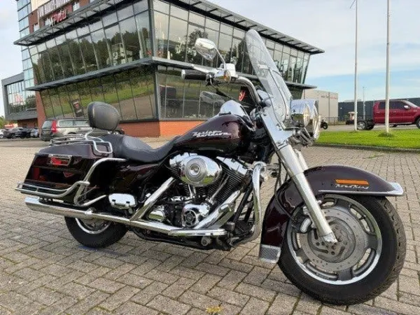 2006 Harley-Davidson Road King - €7,750 · Bidding (1/1)